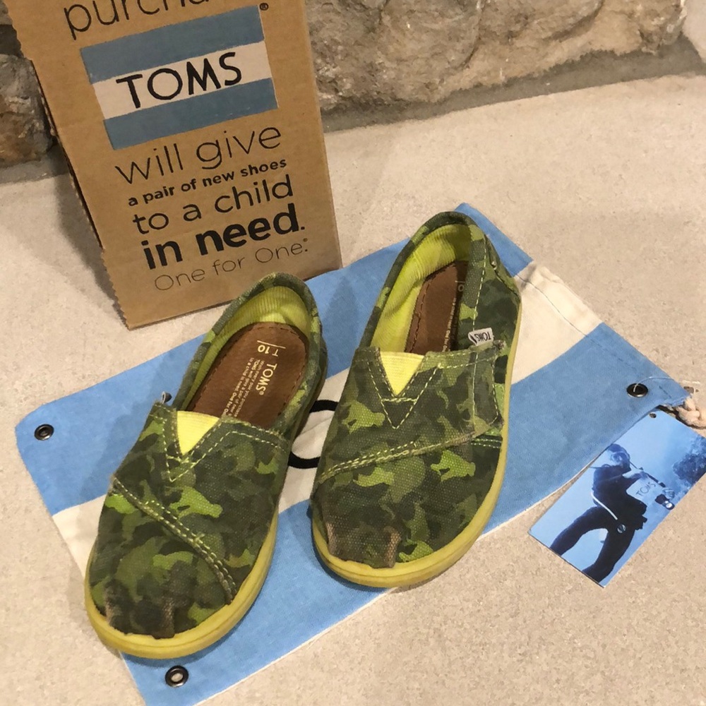 Little Boys Toms Green Animal Camo 10